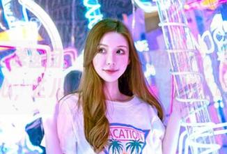 Feilin嗲囡囡 - 那对双人的图片，真让人揪心，芷儿Momoko真会挑人啊！