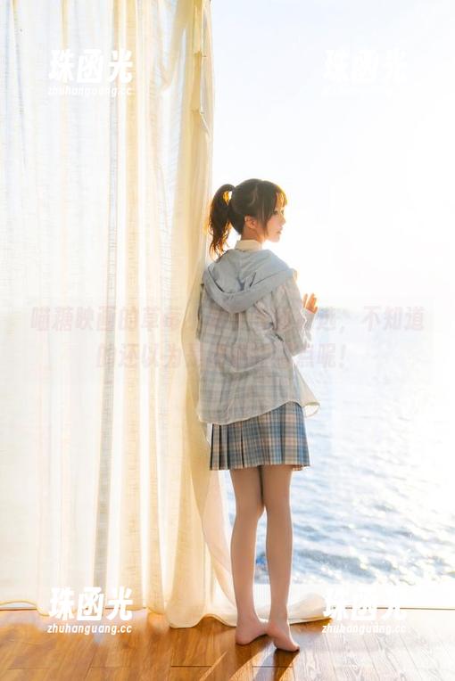 MTYH喵糖映画 喵糖映画的草莓小裙子美图精选,不知道的还以为是初夏的甜点呢!