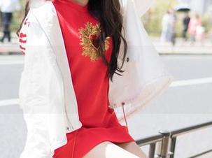 MiStar魅妍社 - 月音瞳的旗袍资源，图库里的那一抹嫣红真让人想象