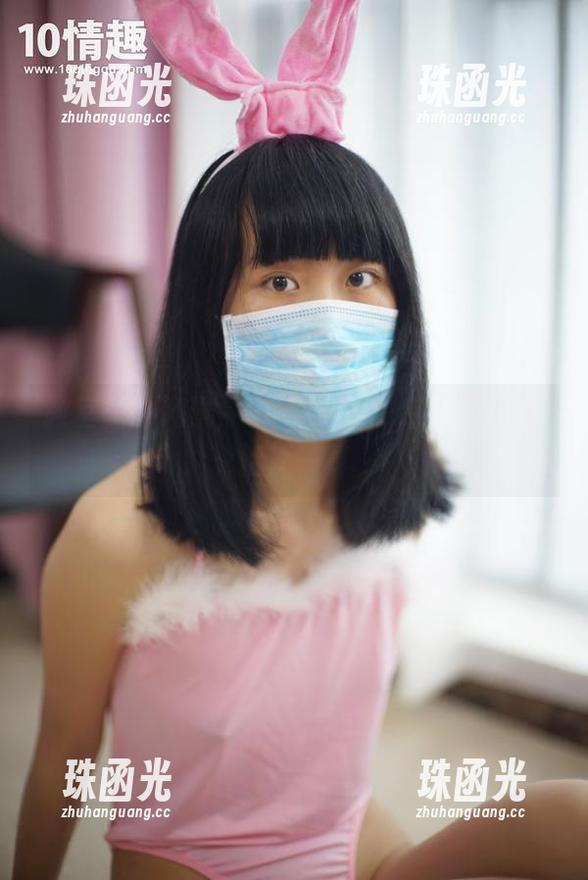 教室里的风景，ROSI全集：制服学妹的恬淡一幕