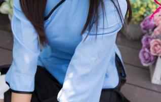 UGirls尤果网 - 尤菲儿浴室精选图库——公主梦与泡沫的二次元之旅。