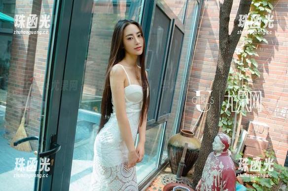 UGirls尤果网 - 忽如一夜美图到，学妹成长记，谭晓彤来分享！