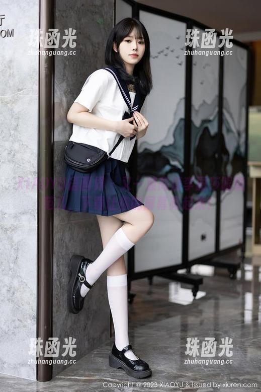 XIAOYU语画界 - 又一波高清李丽莎眼镜范儿，下载让你的屏幕亮起来！
