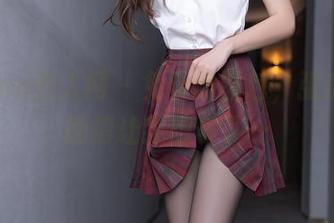 Xiuren秀人网 - 免费的图包，张庭蓉的剧情让我想多了…