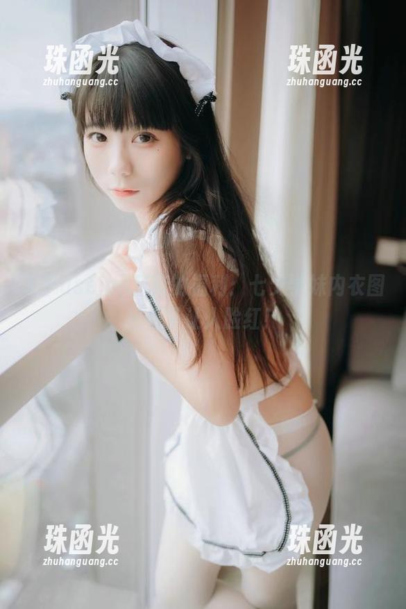 关于usejan蓝蓝的福利：七夕学妹内衣图包看了让人脸红！