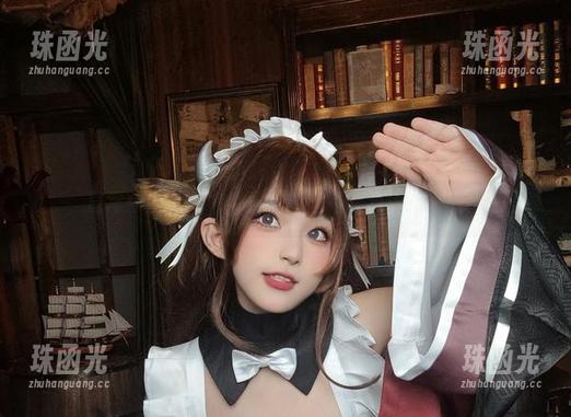 日常中的七七娜娜子，高清写真集值得一瞧！
