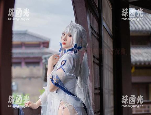 三刀刀miido最新图包：水手服里的俏皮与优雅，谁能抵挡？