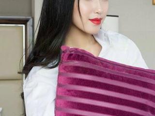 克拉女神 - 学妹的百琳，无圣光的肆意原图，谁还敢说不入戏？