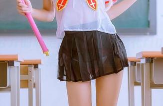 从未公开的私房女仆：冲田凛花rinka图集，心思沉重