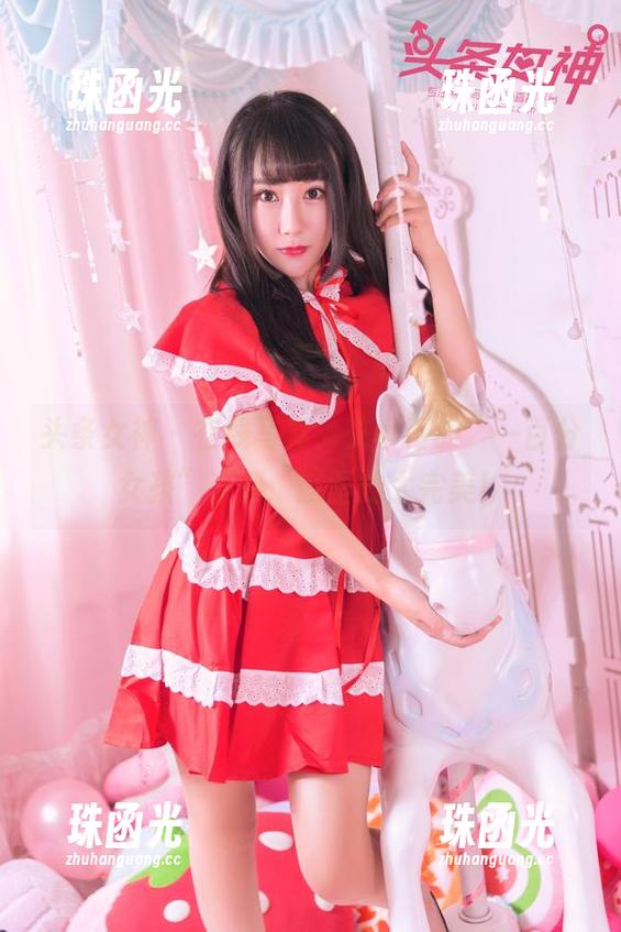 头条女神 - 在线写真，艾小青的“一百分女孩”系列：腻歪的太完美！