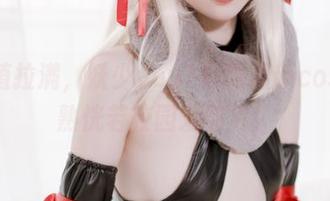 期待值拉满，妖少you1校服最新cos，成熟恍若校园爱情片！