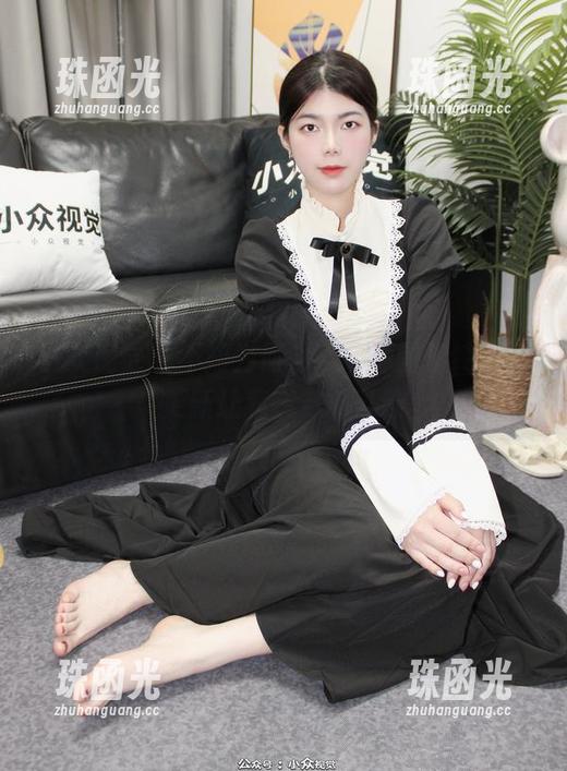 小众视觉-珂老师 小众视觉 - 不知为何,珂老师的清纯图集更新让我想多看几眼