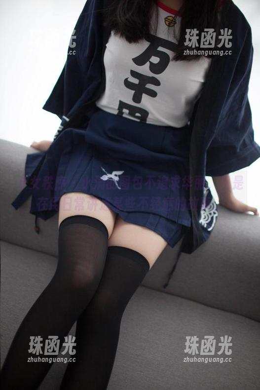 少女秩序-小满 少女秩序 - 小满的图包不追求华丽,只是在用日常讲述某些不经意的故事。