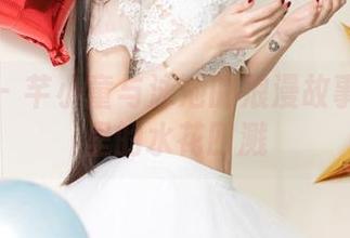 尤果网 - 芊小童与泳池的浪漫故事：图库里的水花四溅