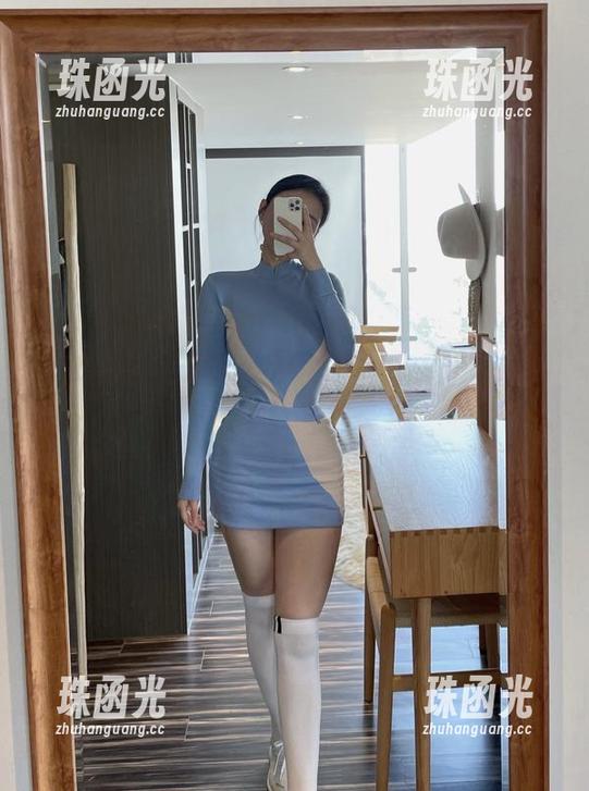 微密圈 - 最新左公子666图包，长腿美如画，直接让我想跪下！