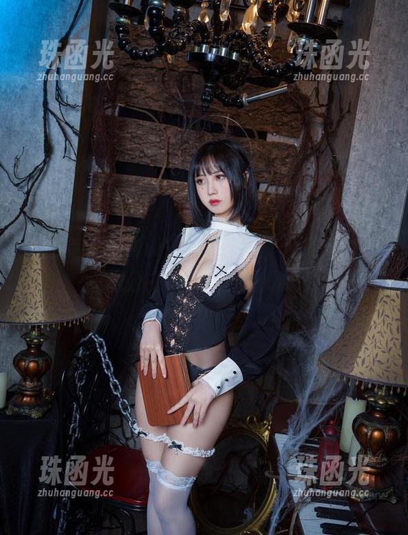 在线等念雪ww，清纯甜美，全高清，简直是公主下凡的即视感啊！
