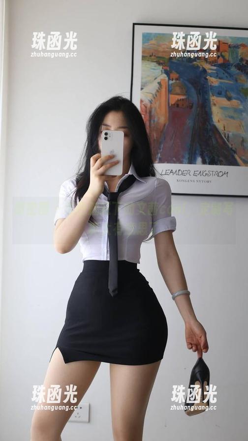 微密圈 - 黑色魅惑下的文茜cool，定制写真太有意思了