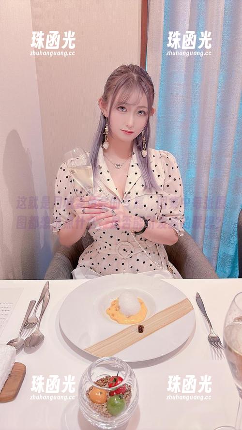 这就是月城委员会的专属，图集中每张原图都想说点什么，是否能引发我的联想？