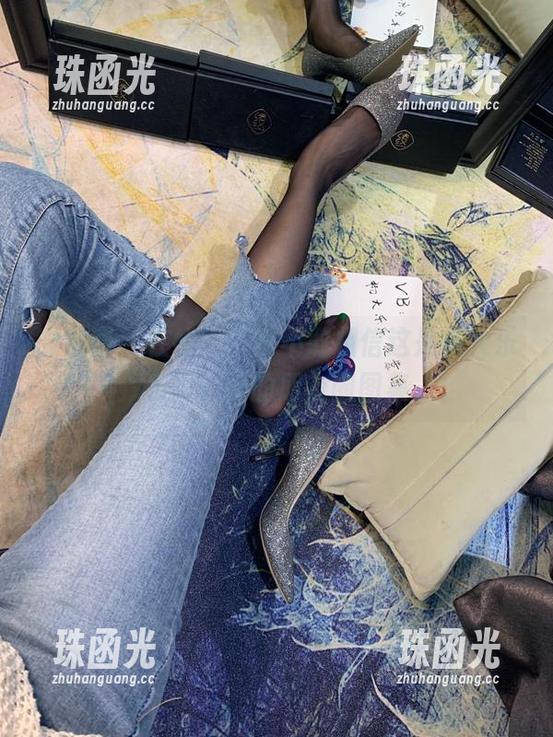 微密圈 - 在线上，真不敢相信这是杨大乐乐很靠谱的朋友圈图集