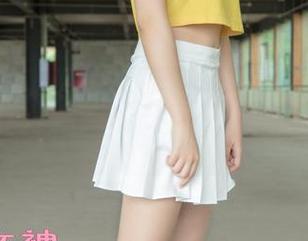 梦丝女神 - 浴室小秀场，刘诺给你准备了一份美图清单和图包