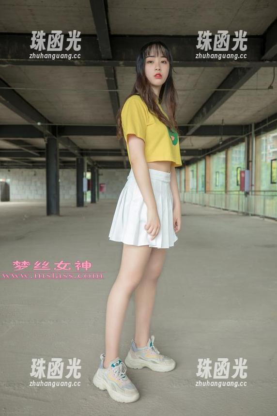 梦丝女神 - 浴室小秀场，刘诺给你准备了一份美图清单和图包