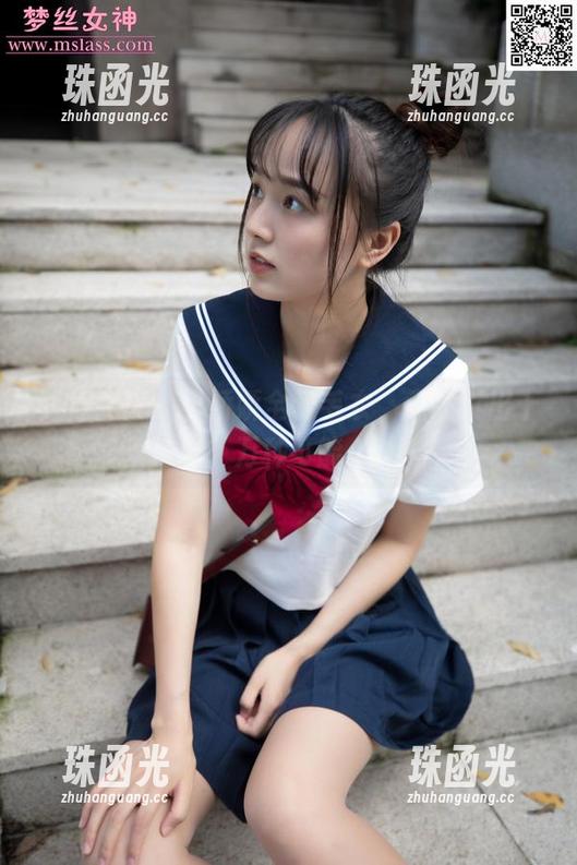 梦丝女神 - 王娇娇全套毛衣，竟然引出十万种可能