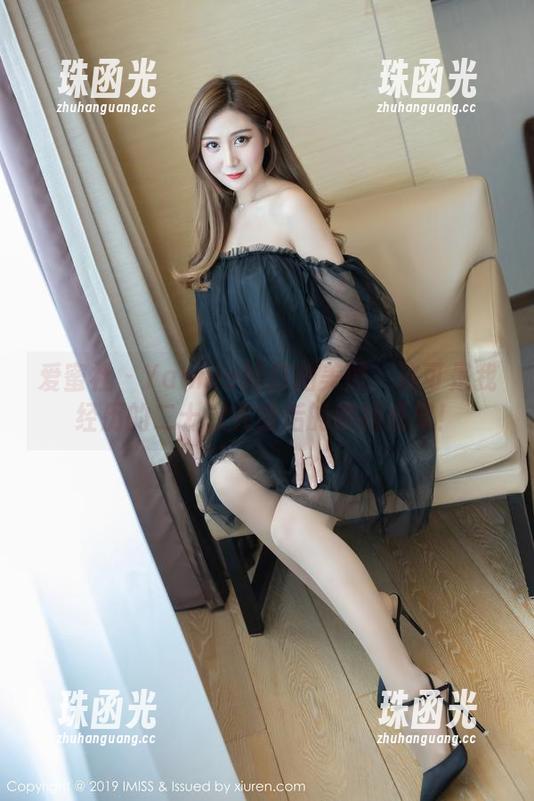 爱蜜社-Yannie 爱蜜社 - Yannie的自拍美图:这可是我经历的二十次失败后的终极成果!
