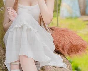 又一波白神泱的写真更新，中野四叶还是那个中野四叶……无聊得不行。
