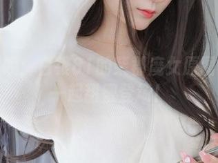 紧急召唤：白银81的柴郡魔女原图与壁纸一起甜蜜登场！