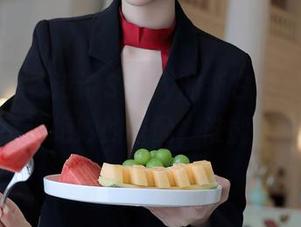 秀人网 - 夏诗诗Sally的新白丝套图，呃，分享这绝妙的搭配，谁能拒绝呢？