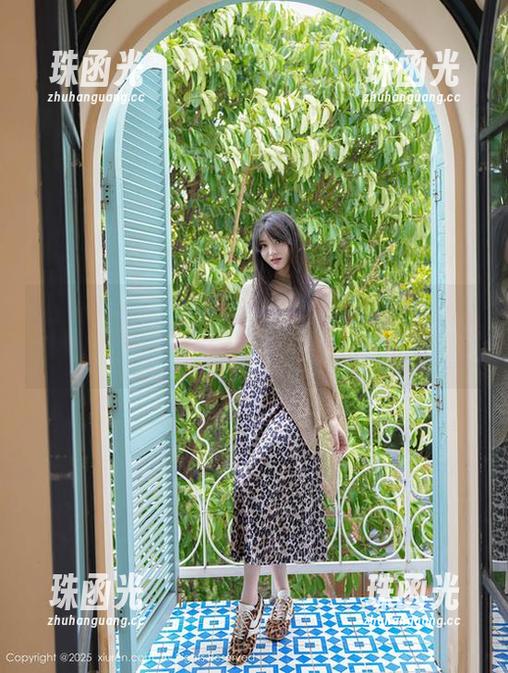 秀人网 - 奈汐酱nice黑白作品精选，色彩消失了，情绪却不减
