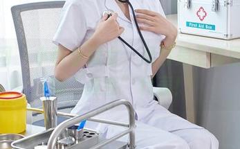 秀人网 - 小芭乐修女，果然是全套图集中的“教会”代表！