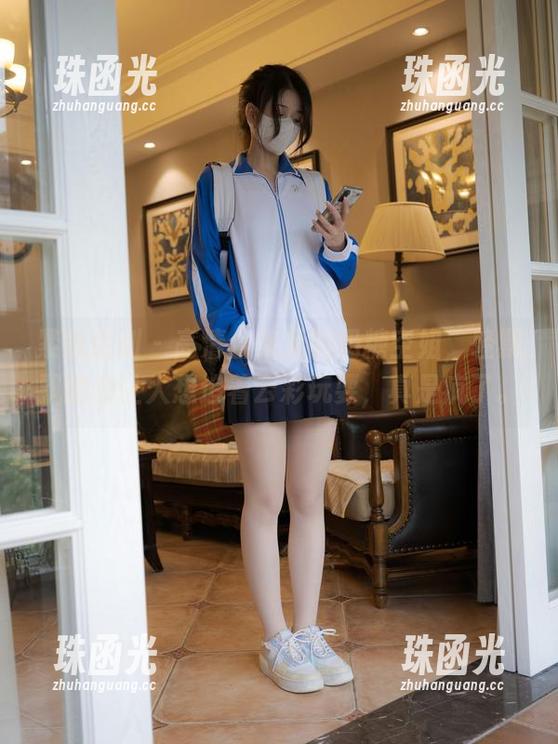 紧急企划 - 高清合集里的奶糖空姐，轻飘飘的总让人想追着云彩玩耍，真是疯了。