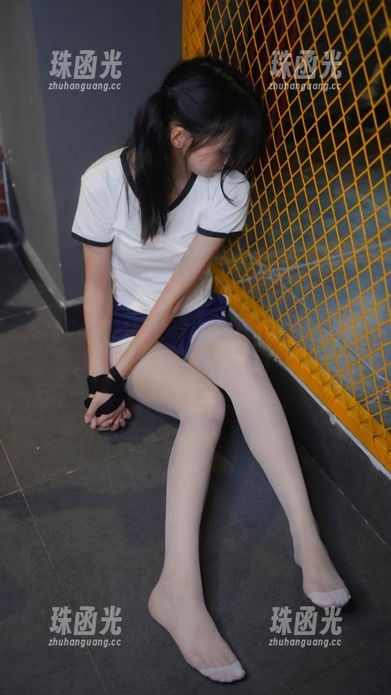 紧急企划-林书辞 紧急企划 - 林书辞最新图册:自拍过程中那些意想不到的事!