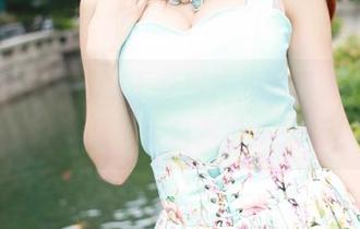 美媛馆 - Abby王乔恩户外写真集更新：看她怎么把大自然变成秀场！