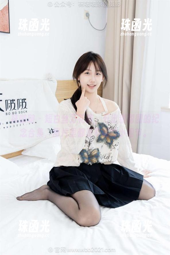 袜啵啵-甜甜圈 袜啵啵 - 短白丝万花筒,开出甜甜圈的纪念合集,图片里都是幸福的小细节。