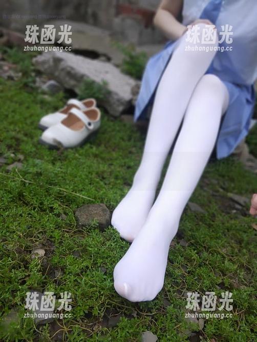 在浴缸里，西尔酱的每一张图片都在说话。