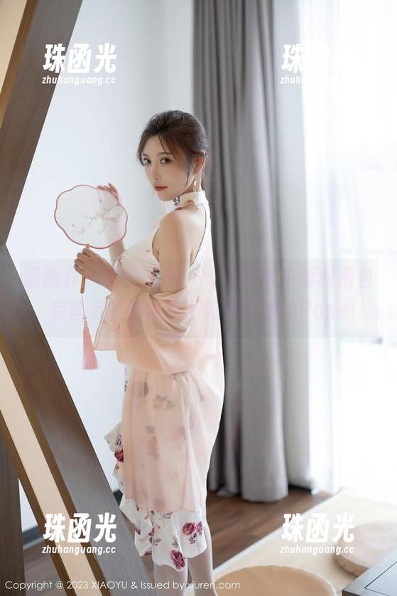 语画界 - 徐莉芝Booty大厨带来福利图包，亲爸点赞的食物不如亲妈赞的Pose！