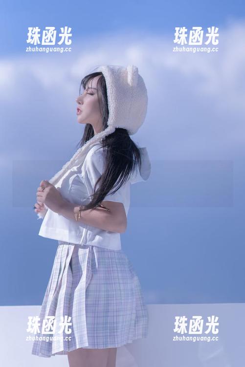 短裙清风！过期米线线喵的合集，原来夏天就是这样穿的？