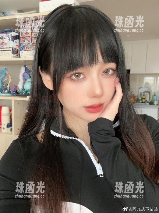 阿九从不咕咕带你见识最新棉袜系列，不穿不出去都对不起这些颜值！