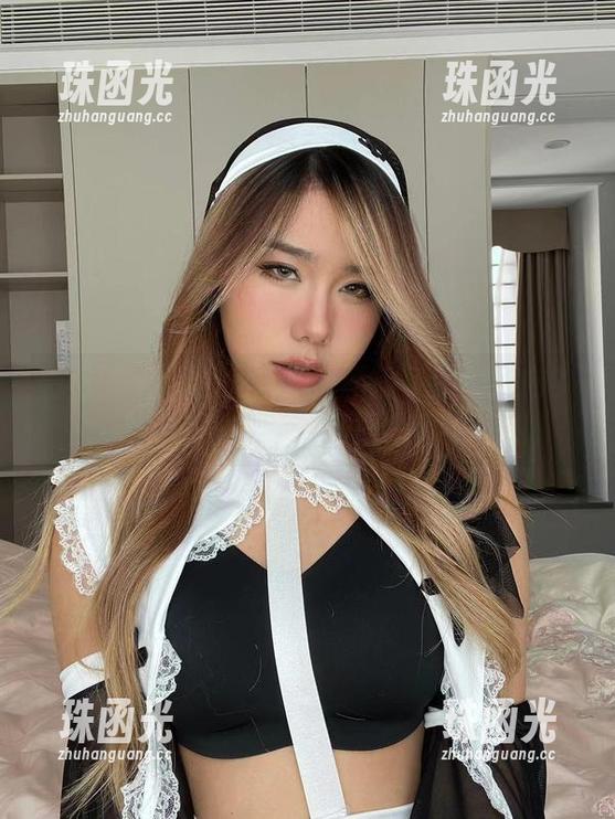 黑饱宝 微密圈 - 运动+黑饱宝=不得了的新倾向?来看她的写真图集!